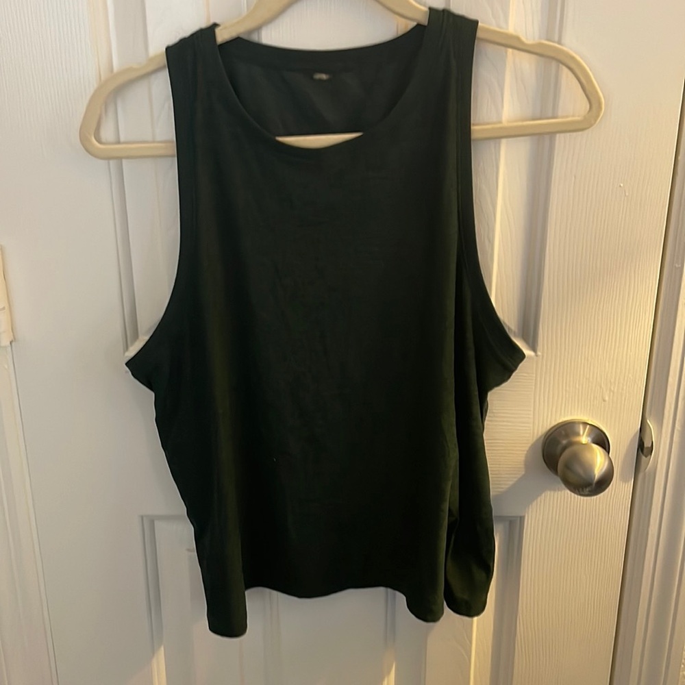 Beyond Yoga Forrest Green Tank